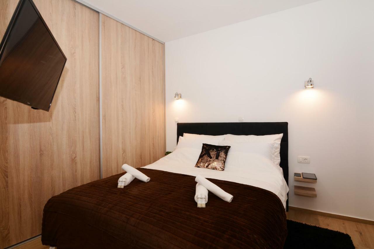 שיבניק Xy Suites - Design Apartments מראה חיצוני תמונה