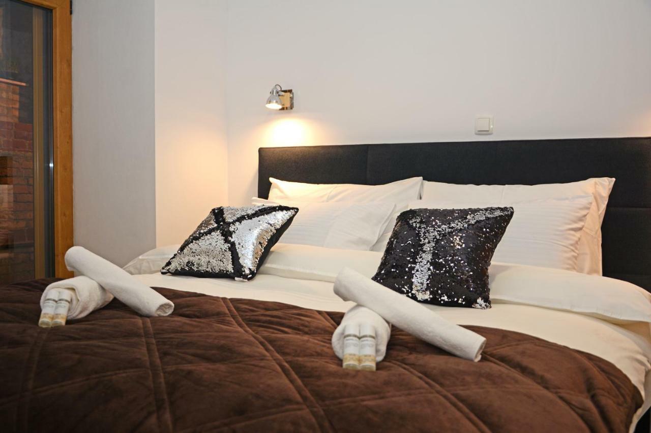 שיבניק Xy Suites - Design Apartments מראה חיצוני תמונה