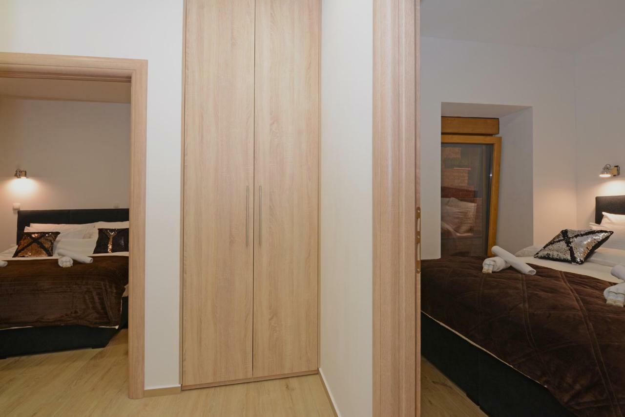 שיבניק Xy Suites - Design Apartments מראה חיצוני תמונה